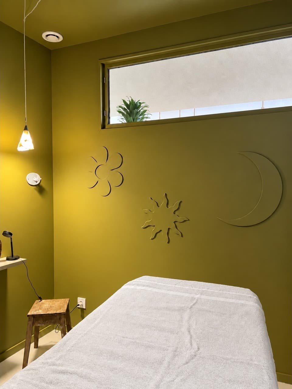 La salle de massage de Conscious Aura au Studio Tribu